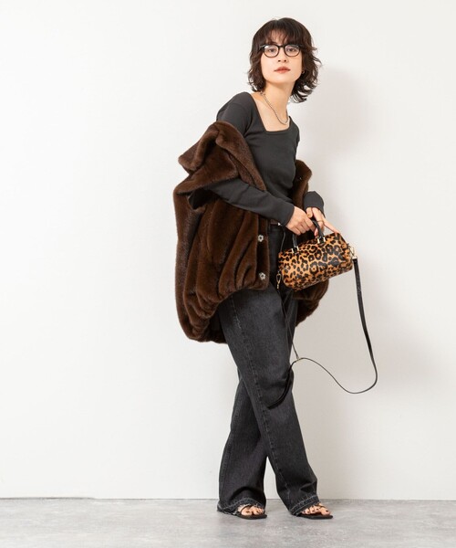 Rie Miller（リエミラー）の「ウォッシャブルリブカットアウト2WAYロンT（Tシャツ/カットソー・レディース・オフホワイト/ダークグリーン/チャコールグレー・38）」の20枚目の写真