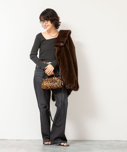 Rie Miller（リエミラー）の「ウォッシャブルリブカットアウト2WAYロンT（Tシャツ/カットソー・レディース・オフホワイト/ダークグリーン/チャコールグレー・38）」の21枚目の写真