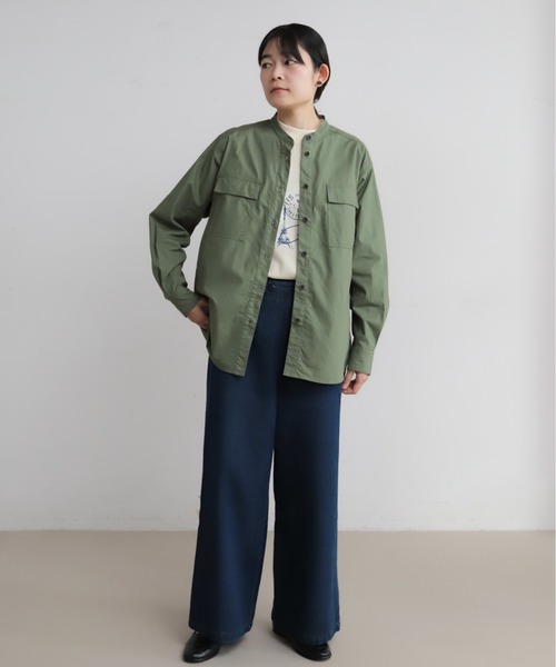 Blanc Bleu Minuit(ブランブルーミニュイ)の「馬布 ダブルポケットシャツ(シャツ/ブラウス・レディース・キナリ/カーキ・FREE)」の12枚目の写真