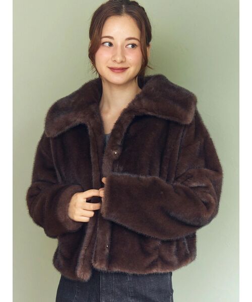 CALNAMUR（カルナムール）の「フェイクファーブルゾン（ブルゾン・レディース・ベージュ/ブラウン・FREE）」の2枚目の写真