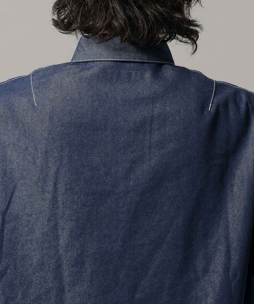 RAGEBLUE(レイジブルー)の「【BREEZY DENIM】ステッチデニムシャツ【セットアップ対応】(シャツ/ブラウス・メンズ・ブルー/ブラック・MEDIUM/LARGE)」の17枚目の写真