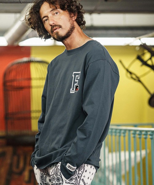 felkod（フィルコッド）の「mlt5396-Prints and Patches 6oz Long Sleeve Tee ロングスリーブカットソー(F25F260)（Tシャツ/カットソー・メンズ・ホワイト/ブラック/ブルー系その他・S/M/L/XL）」の3枚目の写真