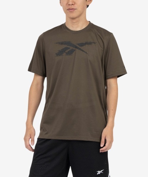 Reebok(リーボック)の「ロゴ グラフィック フィットTシャツ / WESTY EASY FIT GRAPHIC TEE(Tシャツ/カットソー・メンズ・グレー/ブラック/グリーン・LARGE/MEDIUM/SMALL/X-LARGE)」の1枚目の写真
