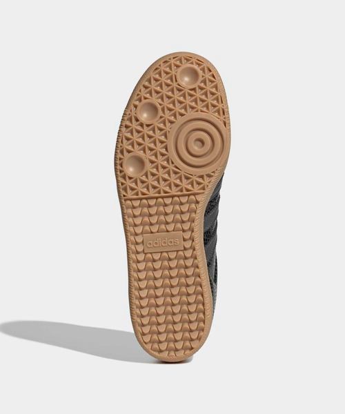 adidas(アディダス)の「サンバ OG シューズ / Samba OG Shoes / アディダスオリジナルス adidas Originals(スニーカー・レディース・ブラック・23.5cm/29.0cm/28.5cm/28.0cm/27.5cm/27.0cm/26.5cm/26.0cm/25.5cm/25.0cm/24.5cm/23.0cm/22.5cm/22.0cm/24.0cm)」の3枚目の写真