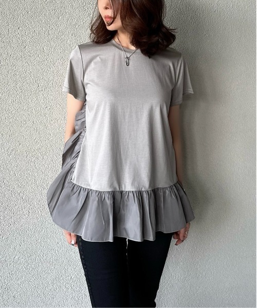 DOUBLE STANDARD CLOTHING（ダブルスタンダードクロージング）の「フリルデザインカットソー（WEB限定）（Tシャツ/カットソー・レディース・カーキ/チャコールグレー・FREE）」の2枚目の写真