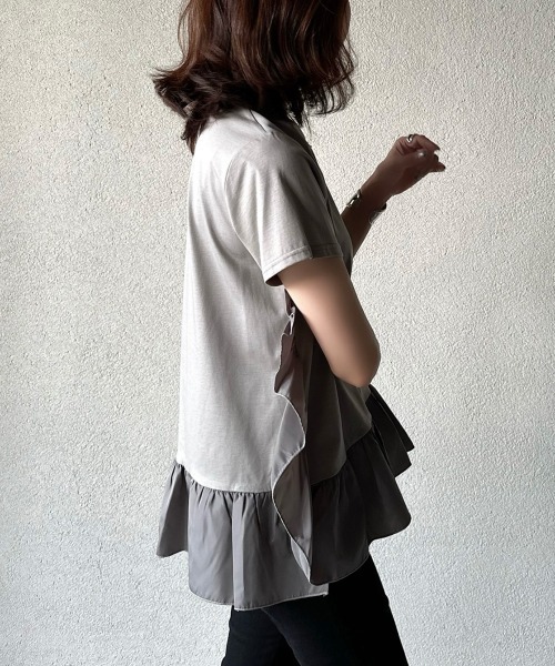 DOUBLE STANDARD CLOTHING（ダブルスタンダードクロージング）の「フリルデザインカットソー（WEB限定）（Tシャツ/カットソー・レディース・カーキ/チャコールグレー・FREE）」の6枚目の写真