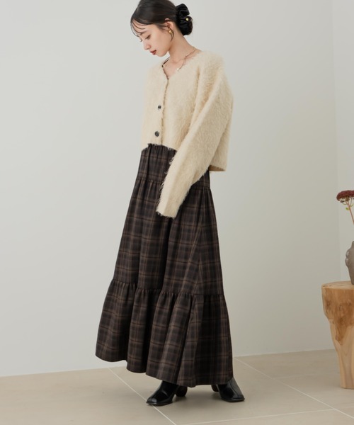 hinari（ヒナリ）の「シャーリングティアードスカート（スカート・レディース・ブラック/アイボリー/チェック・FREE/SMALL/X-SMALL）」の5枚目の写真