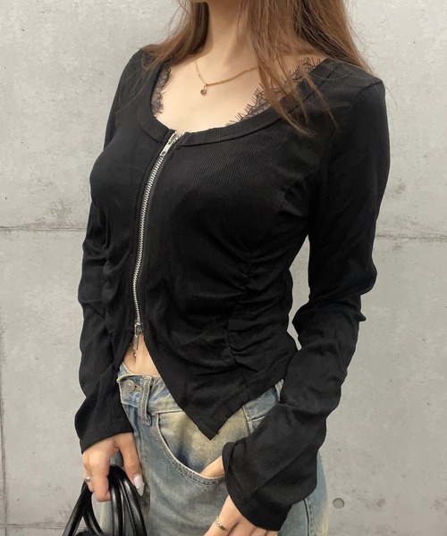 ROGER AND RAW(ロジャーアンドロウ)の「ショート丈リブシャーリングトップス/長袖/ロンT(Tシャツ/カットソー・レディース・ブラック/ホワイト・FREE)」の6枚目の写真
