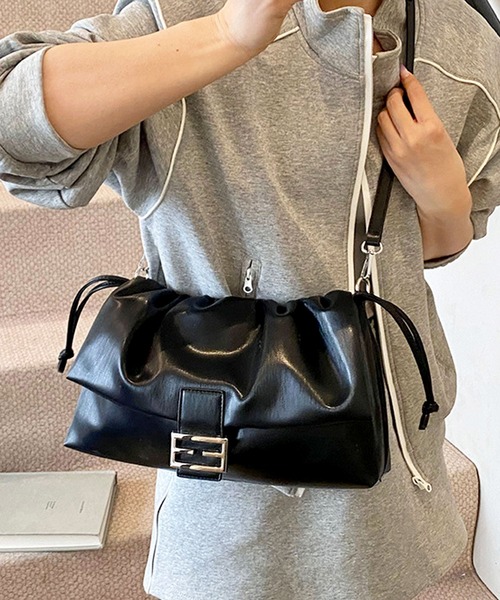 セール】【2種類のショルダーストラップ入り】 2WAY ギャザー