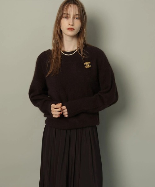 カデュネ 25AW ヤクオフショルニット セーター 長袖 38 ベージュ /HK カデュネ 25AW ヤクオフショルニット セーター 長袖 38 ベージュ /HKの