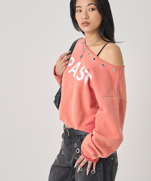 WHO'S WHO gallery（フーズフーギャラリー）の「アイレットオフショルロゴスウェット（スウェット・レディース・ネイビー/チャコールグレー/ライトグレー/カーキ/オレンジ/サックスブルー・FREE）」の12枚目の写真