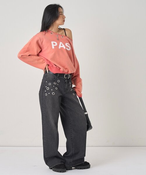 WHO'S WHO gallery（フーズフーギャラリー）の「アイレットオフショルロゴスウェット（スウェット・レディース・ネイビー/チャコールグレー/ライトグレー/カーキ/オレンジ/サックスブルー・FREE）」の14枚目の写真