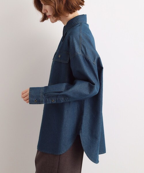 grove（グローブ）の「【選べる着丈】オーバーサイズデニムシャツ（シャツ/ブラウス・レディース・ネイビー/ブルー・02/04/12/14）」の11枚目の写真