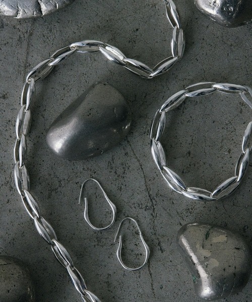 Nothing And Others（ナッシングアンドアザーズ）の「「Nothing And Others/ナッシングアンドアザーズ」Characteristic Chain Bracelet（ブレスレット・レディース・シルバー・FREE）」の2枚目の写真