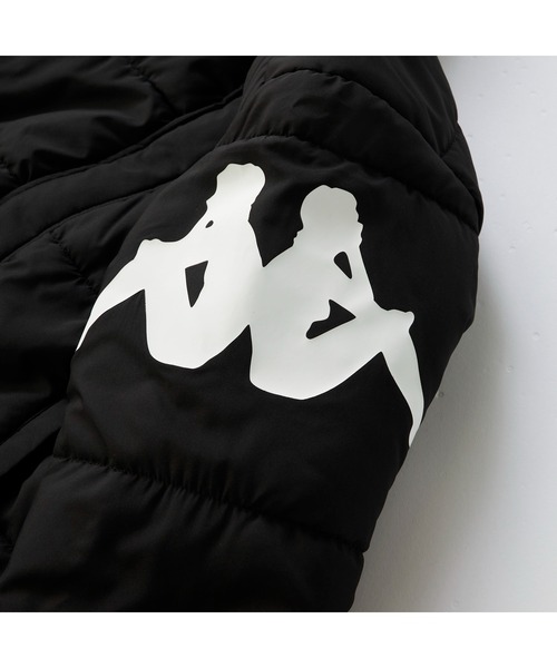 Kappa(カッパ)の「Kappa カッパ ブランド ロゴ 軽量タフタ フード付き 中綿 ベンチコート ジャケット(ダウンジャケット/コート・メンズ・ネイビー/ブラック・LL/L/M)」の20枚目の写真