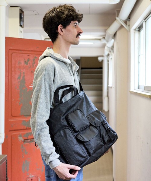 FREAK'S STORE(フリークスストア)の「限定展開 BAICYCLON/バイシクロン MULTI POCKETS 2WAY TOTE (MEDIUM) / BCL-68(トートバッグ・メンズ・ブラック・フリ-)」の14枚目の写真