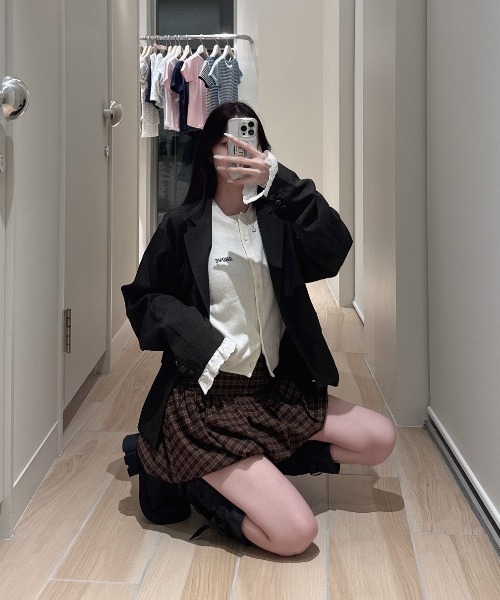 nemne store（ネンネストア）の「レースジャケット（テーラードジャケット・レディース・ブラウン/チャコールグレー・SMALL/MEDIUM）」の2枚目の写真