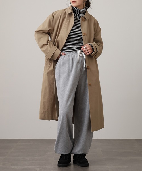 OMNES（オムネス）の「OMNES Supremo ステンカラーコート（ステンカラーコート・レディース・ネイビー/ベージュ・FREE）」の2枚目の写真