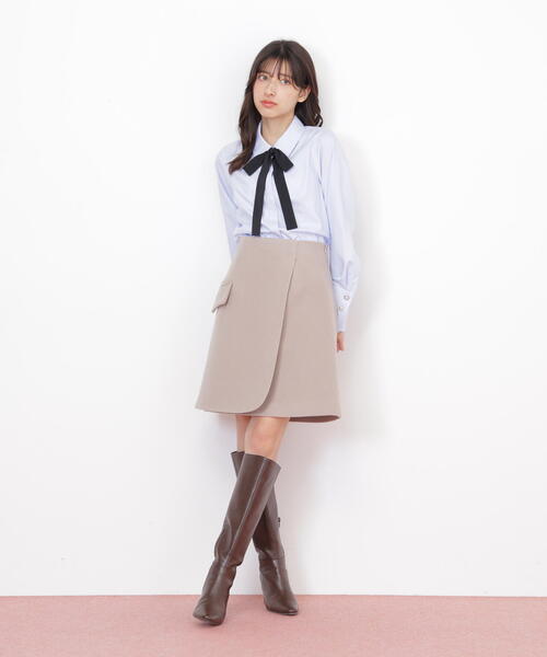 JILL by JILL STUART（ジルバイジルスチュアート）の「◇リボンタイ付シャツ（シャツ/ブラウス・レディース・ブルー/ホワイト・FREE）」の15枚目の写真