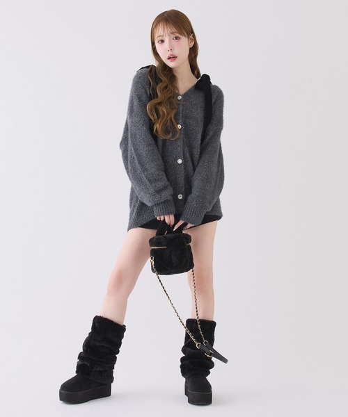 one after another NICE CLAUP（ワンアフターアナザーナイスクラップ）の「キラキラボタンベロアモールニットカーディガン（カーディガン/ボレロ・レディース・チャコールグレー/ピンク/サックスブルー/アイボリー・FREE）」の11枚目の写真