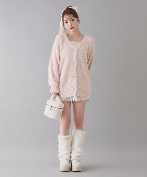 one after another NICE CLAUP（ワンアフターアナザーナイスクラップ）の「キラキラボタンベロアモールニットカーディガン（カーディガン/ボレロ・レディース・チャコールグレー/ピンク/サックスブルー/アイボリー・FREE）」の15枚目の写真