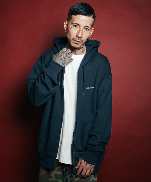 Subciety(サブサエティ)の「Maria zip hoodie(ベスト・メンズ・グレー/ブラック/ネイビー・SMALL/MEDIUM/LARGE/X-LARGE/XX-LARGE)」の6枚目の写真