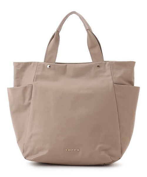 TOCCA(トッカ)の「ALINE NYLONTOTE ナイロントートバッグ(トートバッグ・レディース・ベージュ系/ネイビー系/ブラック系・F)」の14枚目の写真