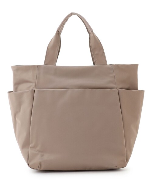 TOCCA(トッカ)の「ALINE NYLONTOTE ナイロントートバッグ(トートバッグ・レディース・ベージュ系/ネイビー系/ブラック系・F)」の11枚目の写真