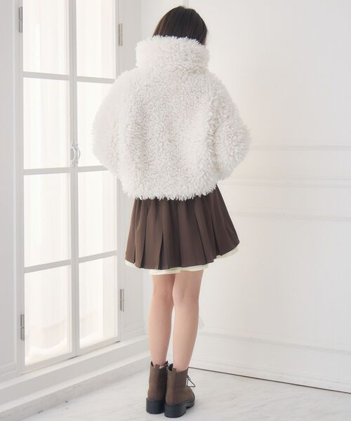 ems excite（エムズエキサイト）の「2way襟付FファーJK（その他アウター・レディース・ナチュラル/ブルー/チャコールグレー・FREE）」の11枚目の写真