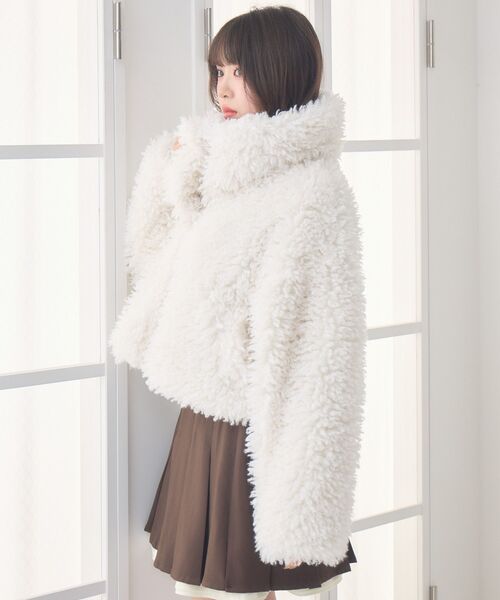 ems excite（エムズエキサイト）の「2way襟付FファーJK（その他アウター・レディース・ナチュラル/ブルー/チャコールグレー・FREE）」の18枚目の写真