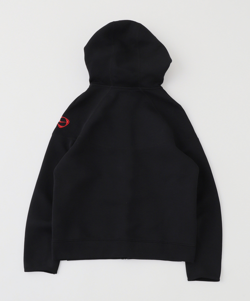 NIKE(ナイキ)の「【NIKE / ナイキ】PSG B NSW TECH FLC FZ 3R HQ3867- 010(パーカー・キッズ・ブラック・SMALL/MEDIUM/LARGE/X-LARGE)」の2枚目の写真