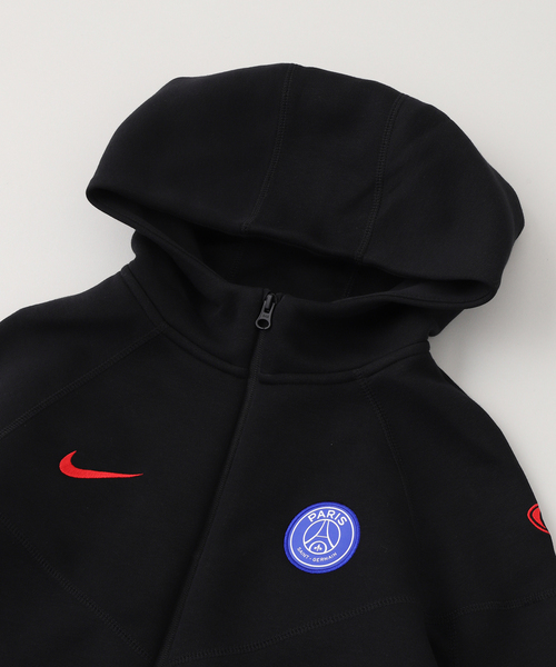 NIKE(ナイキ)の「【NIKE / ナイキ】PSG B NSW TECH FLC FZ 3R HQ3867- 010(パーカー・キッズ・ブラック・SMALL/MEDIUM/LARGE/X-LARGE)」の3枚目の写真