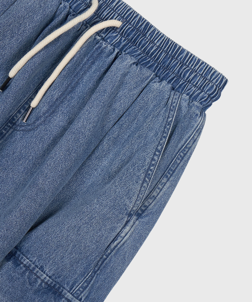 LEMAIN SECOND（リメインセカンド）の「BERMUDA WIDE ONE-TUCK CARGO DENIM SHORTS [LIGHT BLUE]（その他パンツ・メンズ・その他・MEDIUM/LARGE）」の7枚目の写真