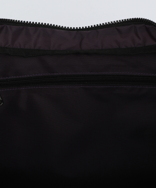 IUGAMAKARAS(イウガマカラス)の「Knotted Shoulder Bag (Nylon-Silver)(メッセンジャーバッグ・レディース・その他・FREE)」の14枚目の写真