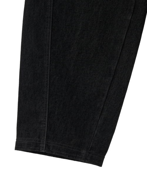 WOOALONG(ウアロン)の「Velvet Stitch Curve Balloon Wide Denim Pants - BLACK(デニムパンツ・レディース・ブラック・SMALL/MEDIUM/LARGE)」の6枚目の写真