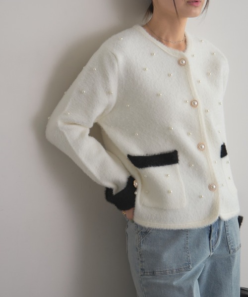 deux amour(ドゥーザムール)の「パール付きニットジャケット(Tシャツ/カットソー・レディース・ブラック/ホワイト・M~L)」の5枚目の写真