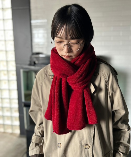 Kotoe(コトエ)の「【UNISEX】ソフトニット ボリュームマフラー(巻き方動画あり)(マフラー・レディース・グレー/ブラック/オフホワイト/レッド/ブラウン・FREE)」の18枚目の写真