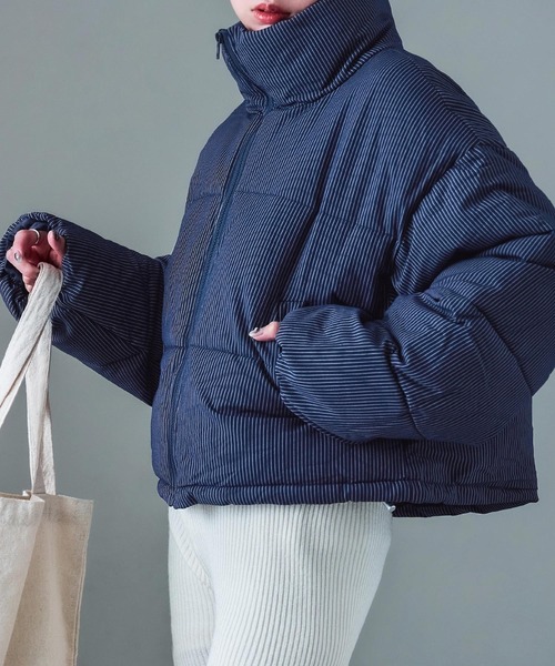 Fashion Letter(ファッションレター)の「ストライプ ショート丈 パフジャケット(ダウンジャケット/コート・レディース・ネイビー・FREE)」の1枚目の写真