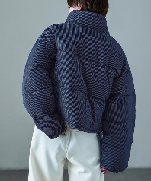 Fashion Letter(ファッションレター)の「ストライプ ショート丈 パフジャケット(ダウンジャケット/コート・レディース・ネイビー・FREE)」の13枚目の写真