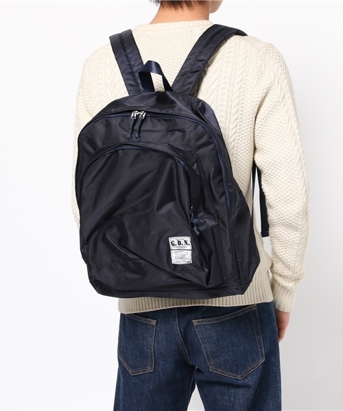 G.D.N.(ジーディーエヌ)の「G.D.N. リュック <GUIGUI>(バックパック/リュック・メンズ・グレー/カーキ/ネイビー・ONE SIZE)」の5枚目の写真