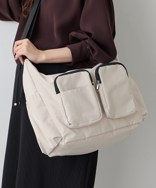 Rosemadame(ローズマダム)の「軽量×撥水×11ポケット。子育てに便利な多機能ハジカルペアレンツショルダーバッグ/マザーズバッグ(ショルダーバッグ・レディース・グレー/ブラック/アイボリー・FREE)」の22枚目の写真