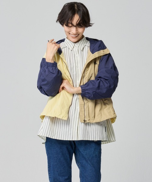 KRIFF MAYER Lady's Collection(クリフメイヤーレディースコレクション)の「【花粉防止/静電気防止】撥水ドロップ フードジャケット / マウンテンパーカー(防汚加工・Aライン)(マウンテンパーカー・レディース・カラフル/その他5/ネイビー/ベージュ/クリーム・LARGE/MEDIUM)」の7枚目の写真