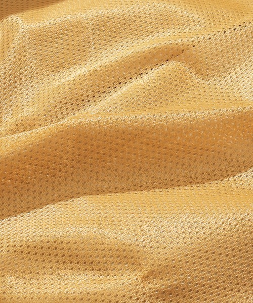 KRIFF MAYER Lady's Collection(クリフメイヤーレディースコレクション)の「【花粉防止/静電気防止】撥水ドロップ フードジャケット / マウンテンパーカー(防汚加工・Aライン)(マウンテンパーカー・レディース・カラフル/その他5/ネイビー/ベージュ/クリーム・LARGE/MEDIUM)」の18枚目の写真