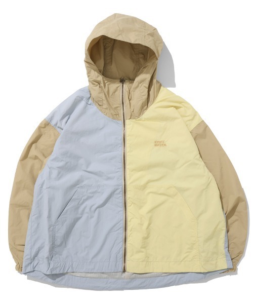 KRIFF MAYER Lady's Collection(クリフメイヤーレディースコレクション)の「【花粉防止/静電気防止】撥水ドロップ フードジャケット / マウンテンパーカー(防汚加工・Aライン)(マウンテンパーカー・レディース・カラフル/その他5/ネイビー/ベージュ/クリーム・LARGE/MEDIUM)」の17枚目の写真