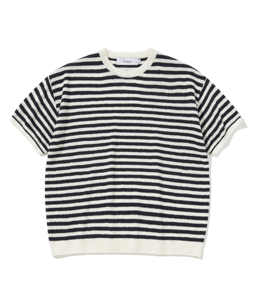 KNITTED(ニッティド)の「ブークルストライプラウンドニット アイボリー(ニット/セーター・レディース・その他・MEDIUM/LARGE/X-LARGE)」の1枚目の写真