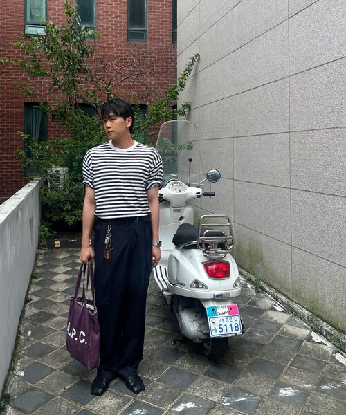 KNITTED(ニッティド)の「ブークルストライプラウンドニット アイボリー(ニット/セーター・レディース・その他・MEDIUM/LARGE/X-LARGE)」の8枚目の写真