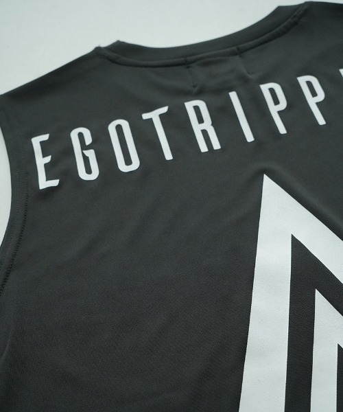 EGO TRIPPING（エゴトリッピング）の「mta595- SLEEVELESS スリーブレストレーニングシャツ(666608)（タンクトップ・メンズ・ブラック/ホワイト/チャコール・46/48/50）」の7枚目の写真
