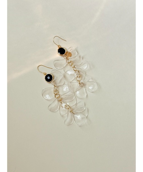 tone(トーン)の「【Agaro】No.496 大きめ ゆれるピアス サージカルステンレス(MA)(ピアス(両耳用)・レディース・ブラック/グリーン/ピンク・FREE)」の4枚目の写真