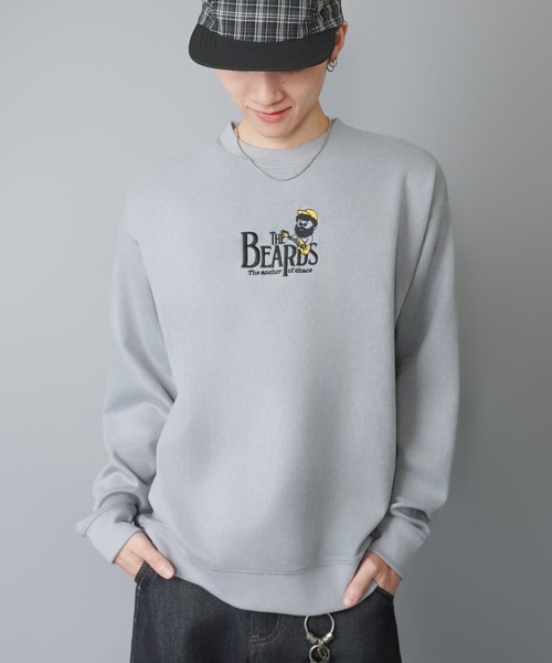 SPINNS（スピンズ）の「ひげおじさんフェイクスエードスウェット/バンド/刺繍ロゴ（スウェット・メンズ・チャコール/グレイッシュベージュ/アイボリー・ONESIZE）」の3枚目の写真