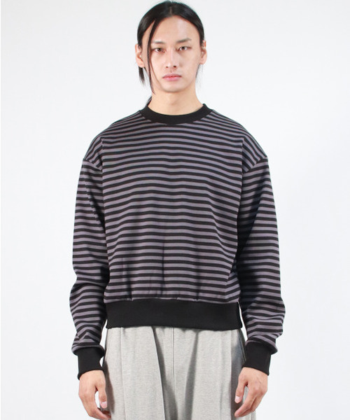 DEMARC（ドゥマーク）の「M STRIPE MEDIUM-FIT SWEATSHIRT - Black（スウェット・メンズ・その他・FREE）」の2枚目の写真